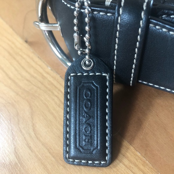 Coach shoulder bag - Picture 4 of 9